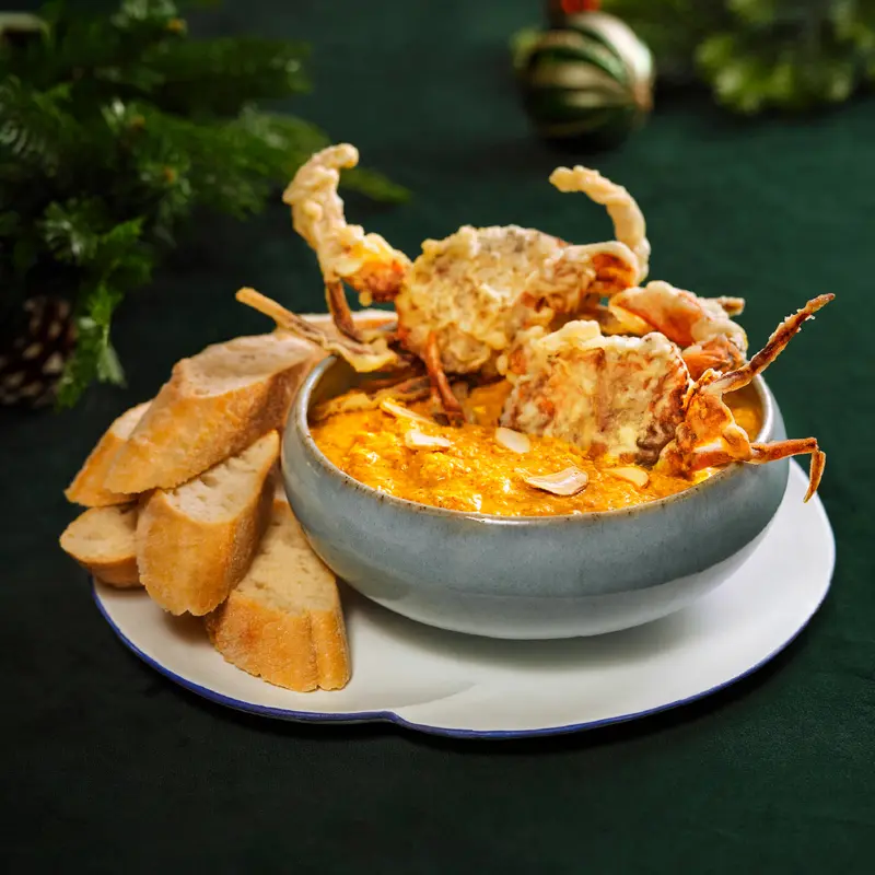 D05 Soft-Shell Crab Curry with Baguette  (1pc)