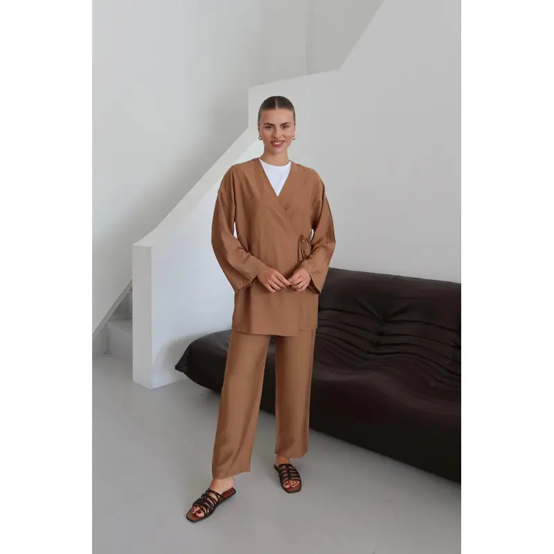 25041 Crinkle Textured Kimono Suit Brown