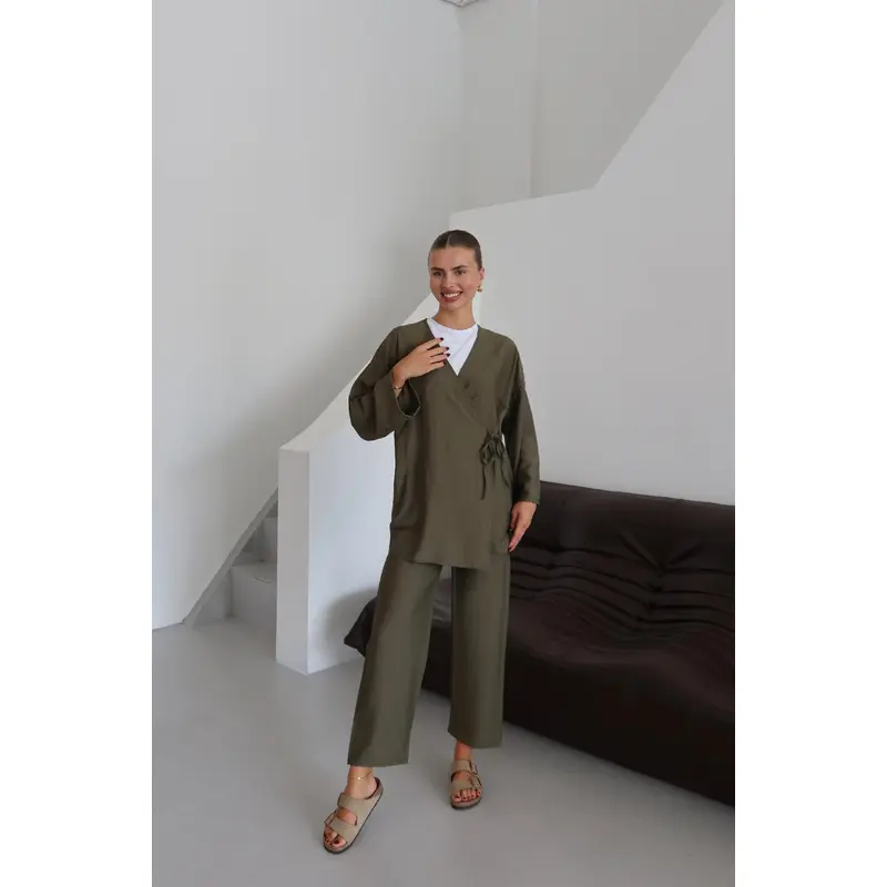 25041 Crinkle Textured Kimono Suit Khaki