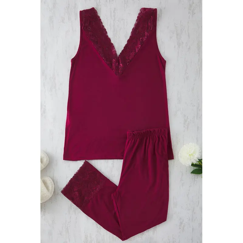 Curve Women's Burgundy Straight Sleeveless Regular Plus Size Pajama Set