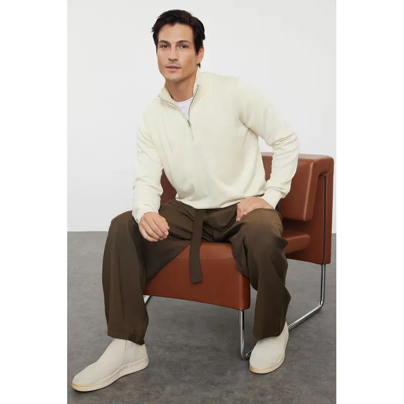 Man Men's Flat Long Regular Jumper