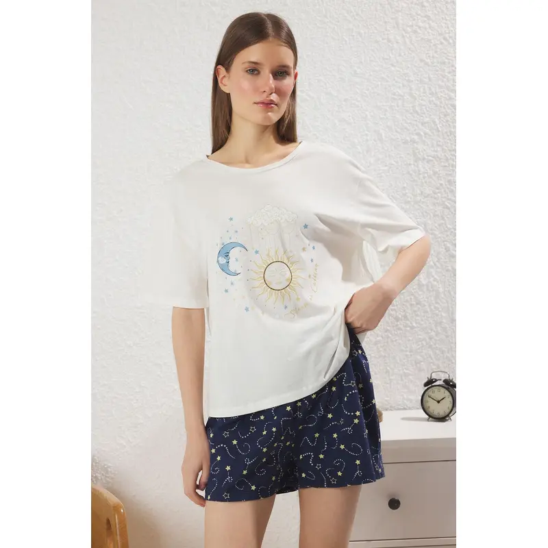 Women's 2 Pack Ecru Galaxy Short Lounge/home Regular Pajama Set