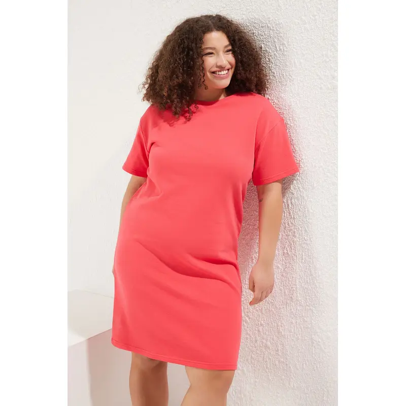 Curve Women's Red Plain Mini Short Casual Relaxed Fit Plus Size Dress