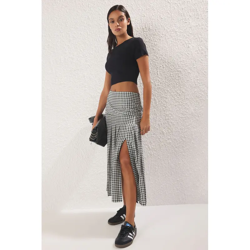 Women's Plaid / Checkered Midi A-Line Skirt