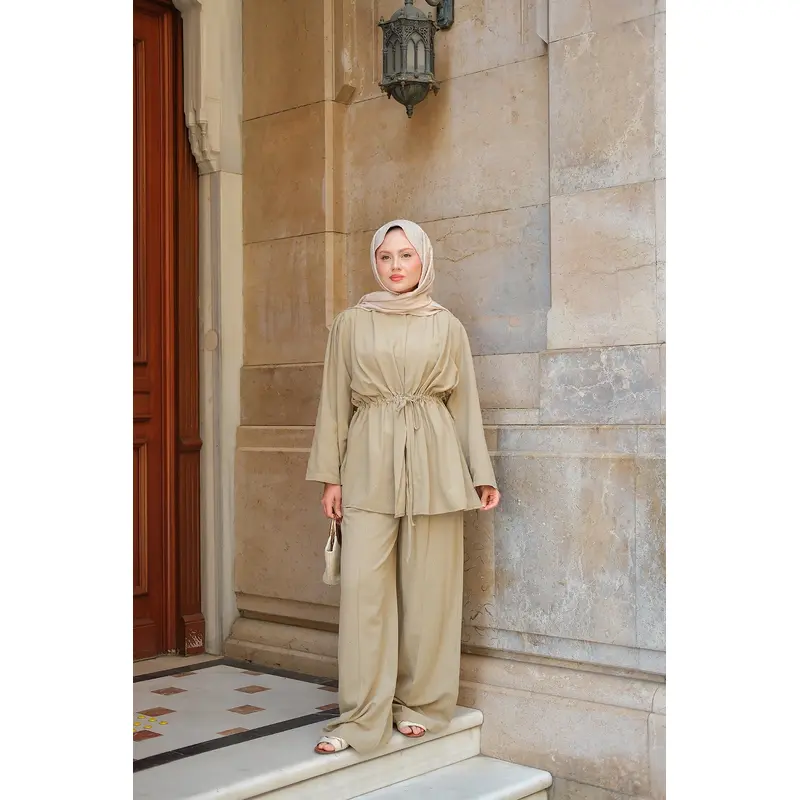 Mold Green Two-Piece Set With Stone Details