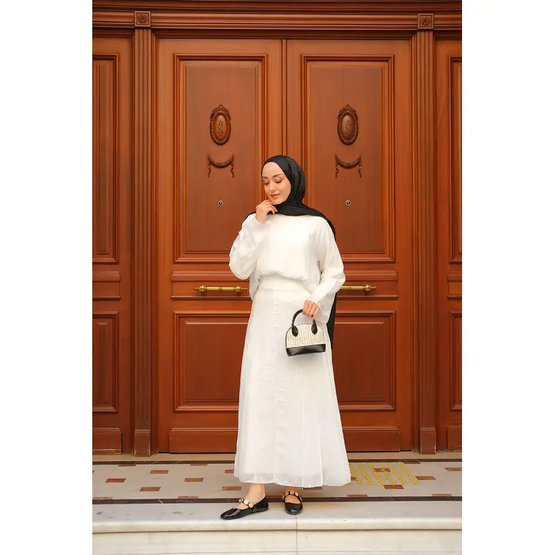 Self-Patterned Duo Set  White