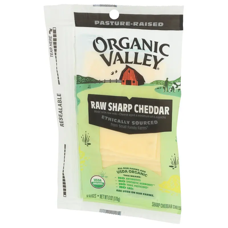 Organic Valley, Raw Sharp Cheddar, 6 Oz